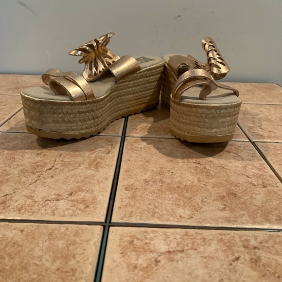 Kampanas by Mykonos Butterfly Platform Espadrilles - Picture 2 of 12